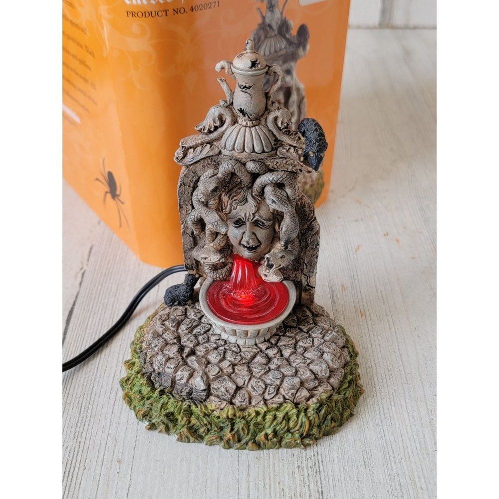 Dept 56 4020271 cursed‎ Fountain Halloween Village accessories